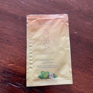NWT Kora Organics Turmeric Glow moisturizer